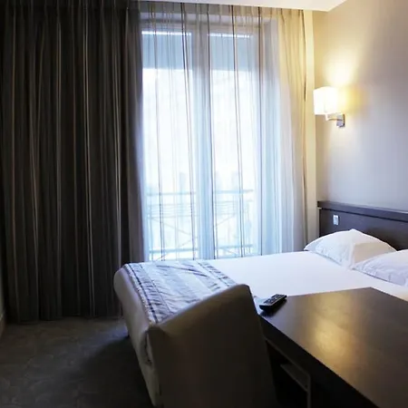 Le Grand De Normandie 4*