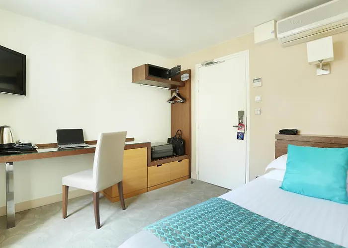 Hotel Le Grand De Normandie 4*