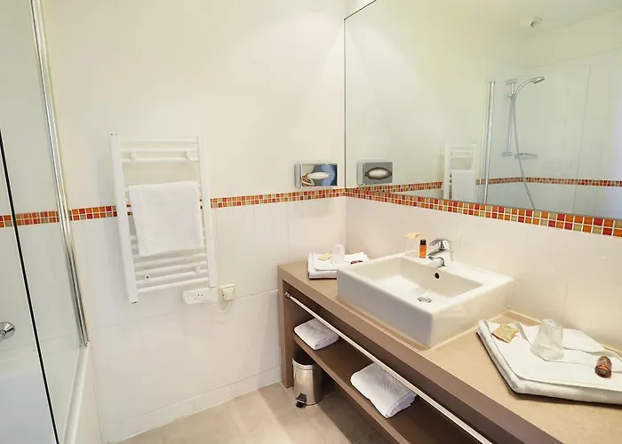 Le Grand De Normandie Hotel 4*