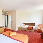 Le Grand De Normandie 4*