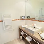 Le Grand De Normandie Hotel 4*